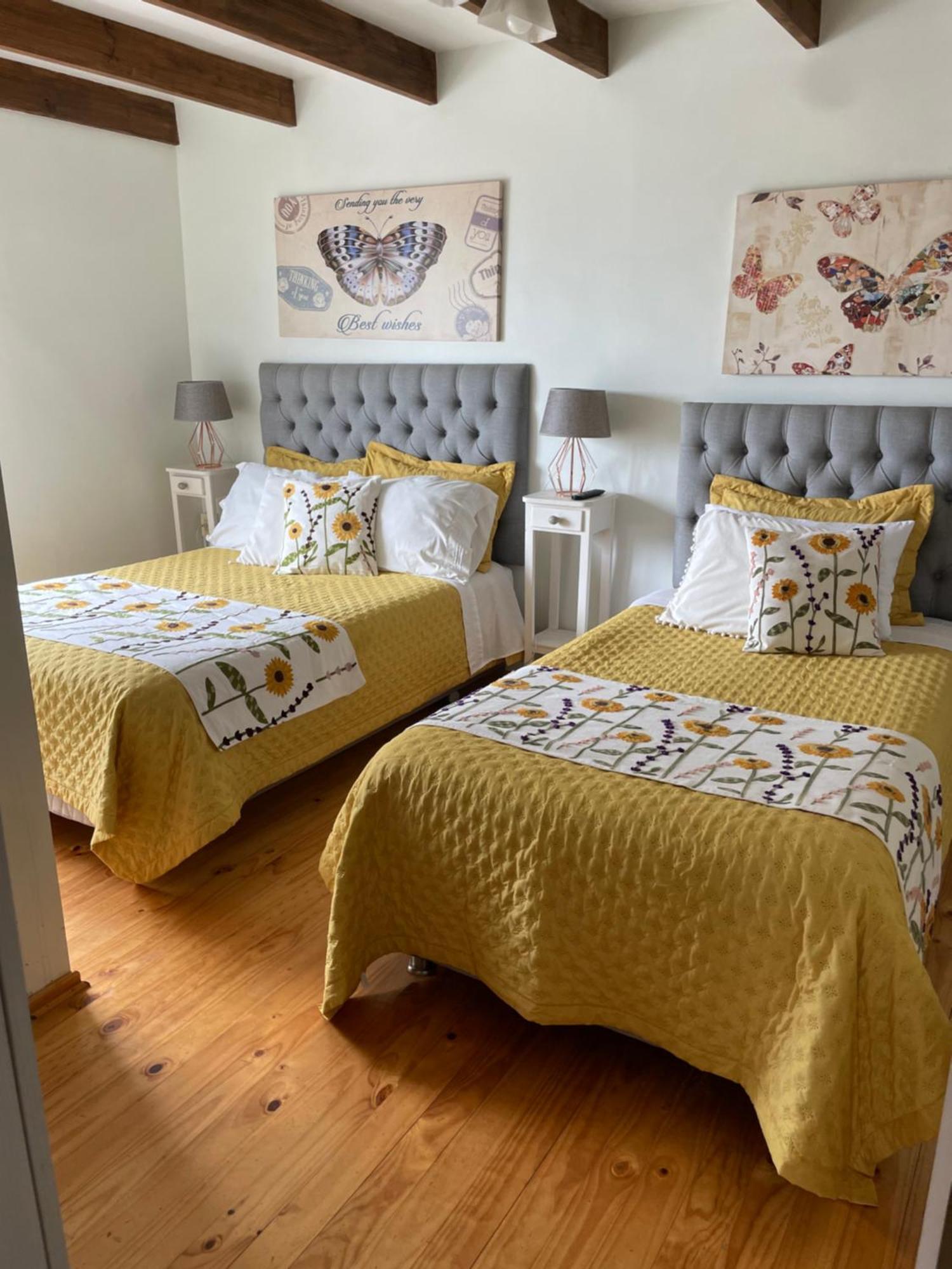 Hostal Napoli Valparaíso Buitenkant foto